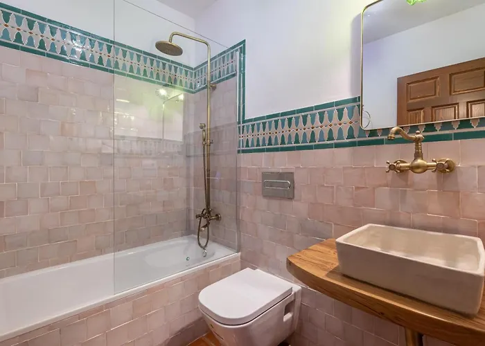 Chezmoihomes Luxury Sacromonte