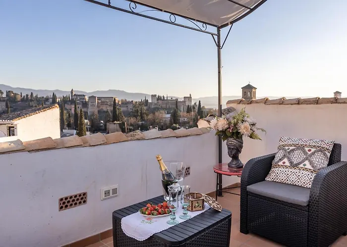 Chezmoihomes Luxury Sacromonte Holiday home *