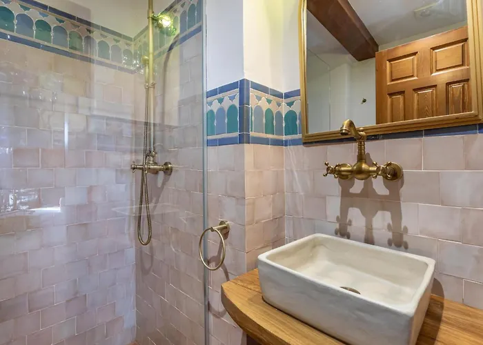 Chezmoihomes Luxury Sacromonte