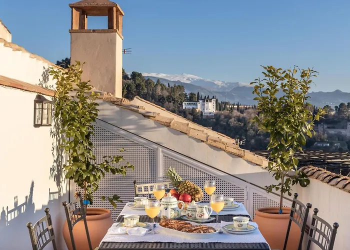 Chezmoihomes Luxury Sacromonte Holiday home *
