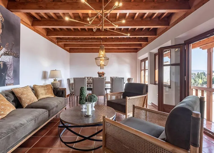 Chezmoihomes Luxury Sacromonte *